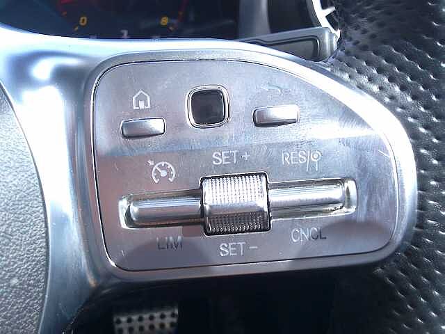Mercedes-Benz Cla 180 AMG Line Premium Plus 4dr Tip Auto