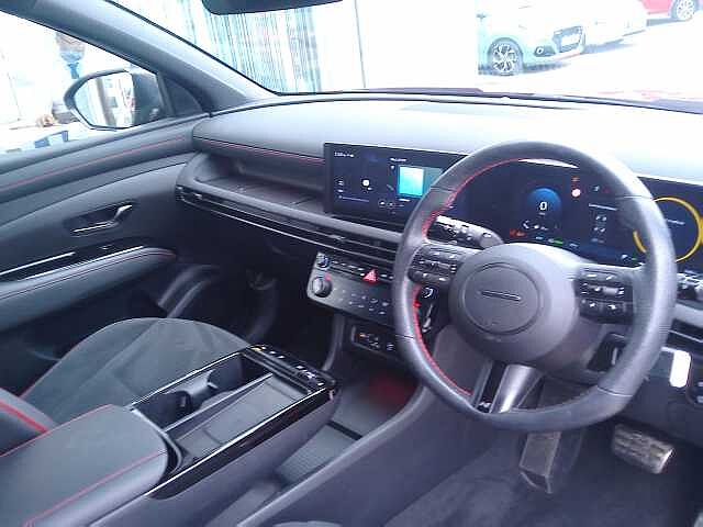 Hyundai TUCSON 1.6T Hybrid N Line 5dr Auto Ultimate Red
