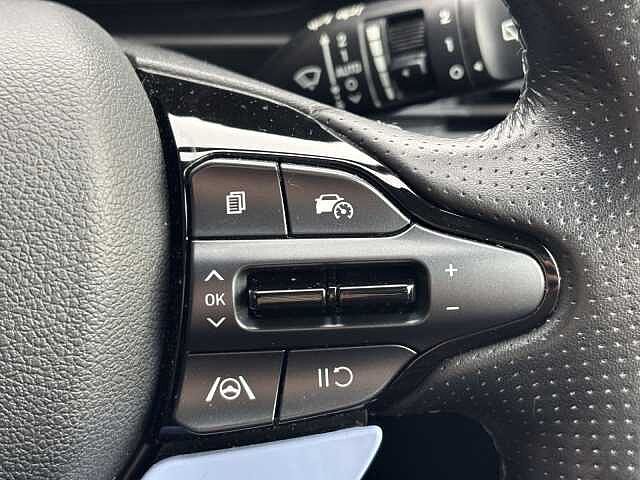 Hyundai I20 N 1.6 T-GDI 204PS Polar White with Phantom Black Roof