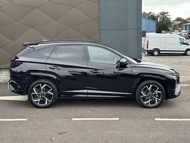 Hyundai TUCSON N Line S 1.6 T-GDI HEV Abyss Black