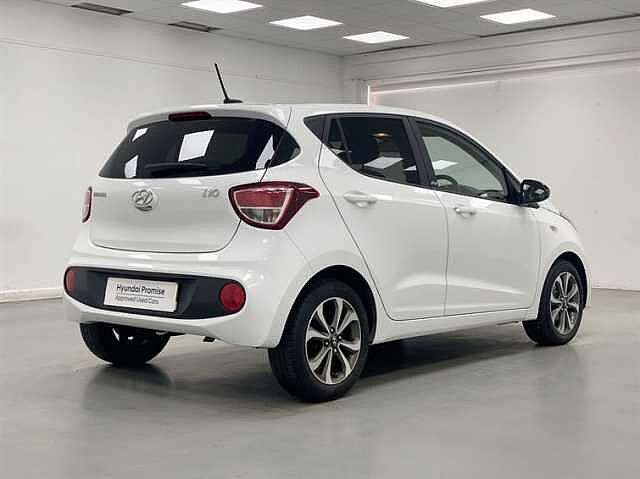 Hyundai I10 1.0 Play 5dr WHITE
