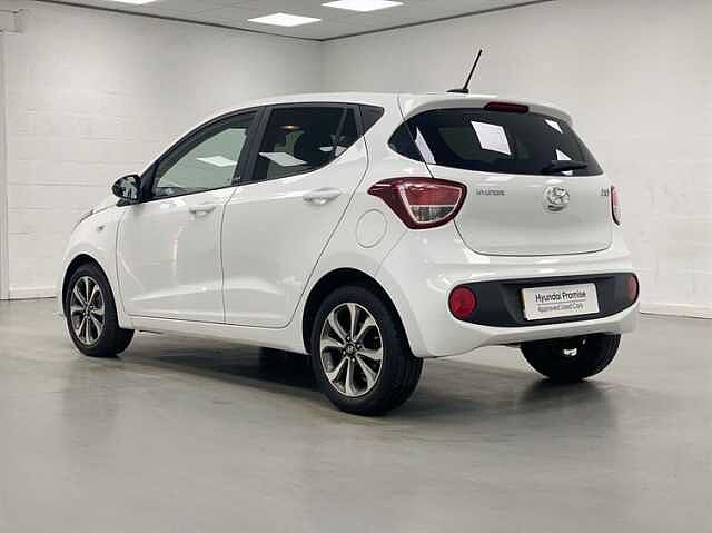 Hyundai I10 1.0 Play 5dr WHITE