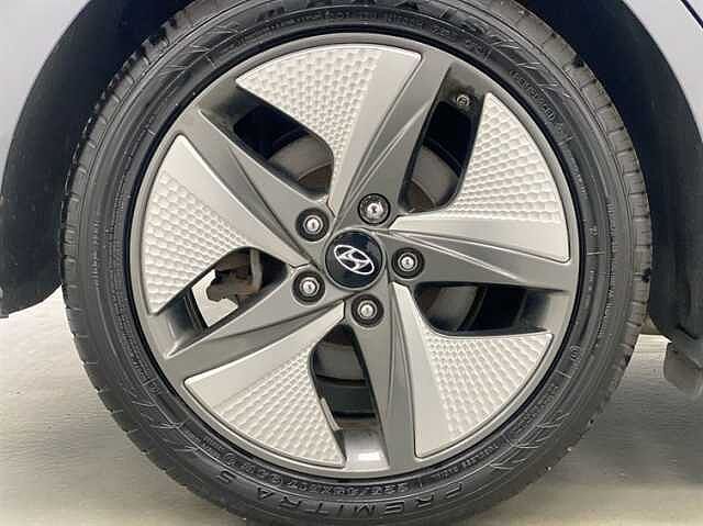Hyundai IONIQ 1.6 GDi Hybrid 1st Edition 5dr DCT GREY