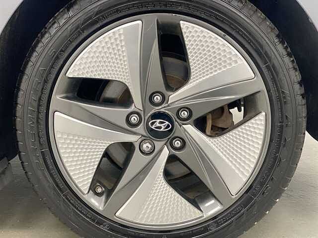 Hyundai IONIQ 1.6 GDi Hybrid 1st Edition 5dr DCT GREY