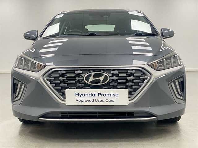Hyundai IONIQ 1.6 GDi Hybrid 1st Edition 5dr DCT GREY