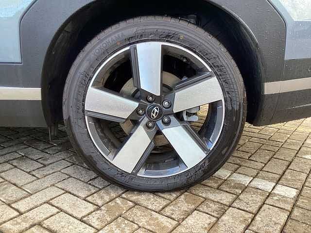 Hyundai Santa Fe 1.6 TGDi Plug-in Hybrid Ultimate 5dr 4WD Auto