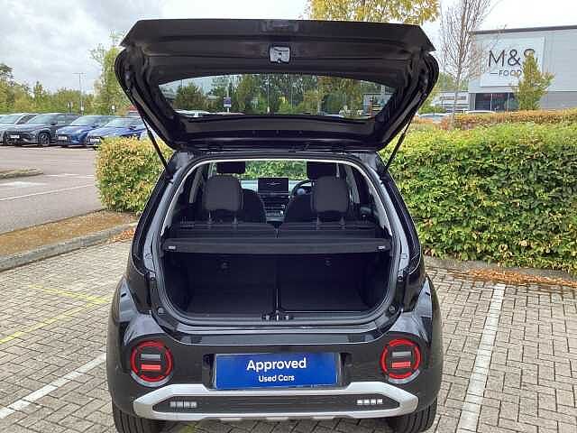 Hyundai INSTER 85kW 02 49kWh 5dr Auto Abyss Black
