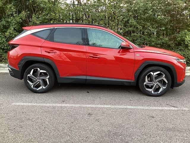 Hyundai TUCSON 1.6 TGDi 48V MHD Ultimate 5dr 2WD DCT Red