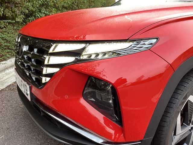 Hyundai TUCSON 1.6 TGDi 48V MHD Ultimate 5dr 2WD DCT Red