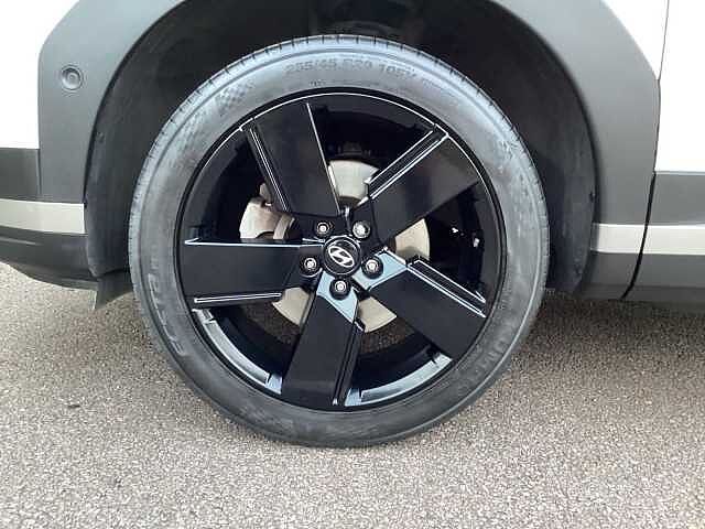 Hyundai SANTA FE 1.6 TGDi Hybrid Ultimate 5dr Auto Creamy White