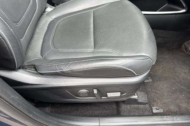 Hyundai TUCSON 1.6 TGDi Plug-in Hybrid Ultimate 5dr 4WD Auto