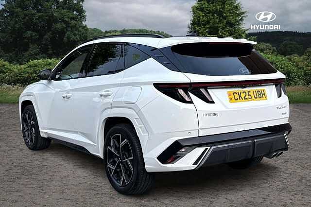 Hyundai TUCSON 1.6T Hybrid N Line S 5dr Auto Serenity White