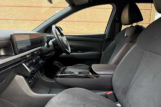 Hyundai TUCSON 1.6T Hybrid N Line S 5dr Auto Serenity White