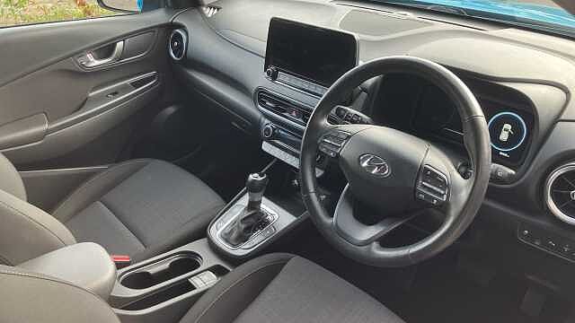 Hyundai KONA 1.6 GDi Hybrid Premium 5dr DCT Hybrid Hatchback Blue