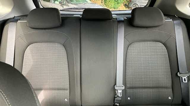 Hyundai KONA 1.6 GDi Hybrid Premium 5dr DCT Hybrid Hatchback Blue
