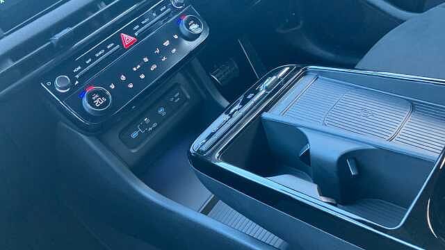 Hyundai TUCSON 1.6T Plug-in Hybrid N Line Edition 5dr Auto Estate Shimmering Silver - Metallic