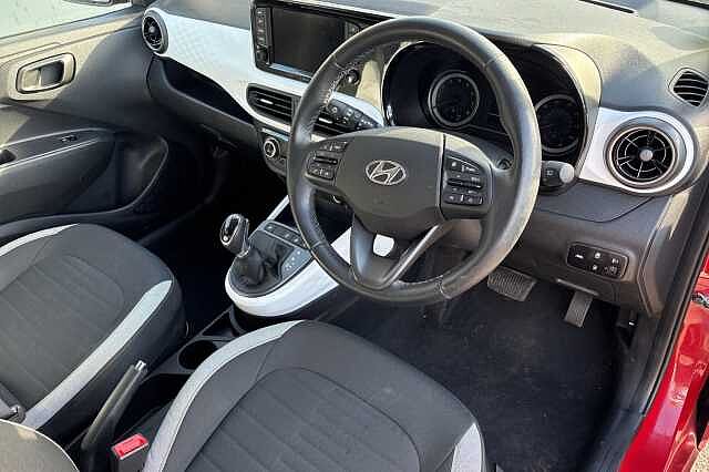 Hyundai I10 1.2 MPi Premium 5dr Auto Red