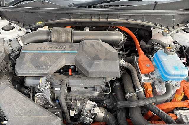 Hyundai TUCSON 1.6 TGDi Plug-in Hybrid Ultimate 5dr 4WD Auto White