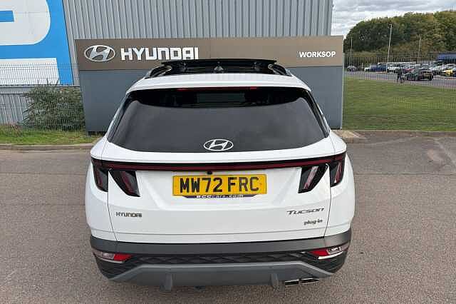 Hyundai TUCSON 1.6 TGDi Plug-in Hybrid Ultimate 5dr 4WD Auto White