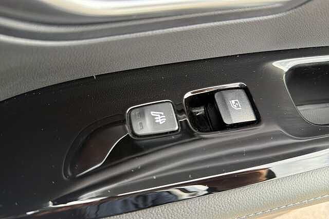Hyundai TUCSON 1.6 TGDi Plug-in Hybrid Ultimate 5dr 4WD Auto White