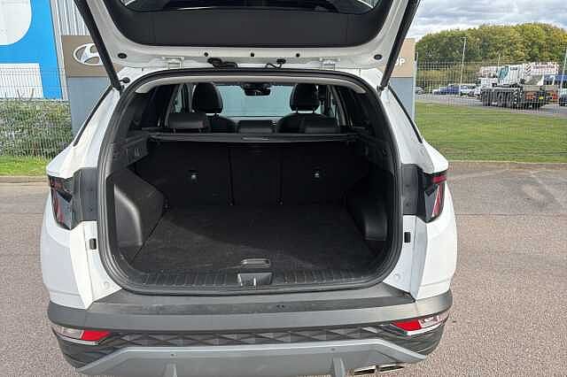 Hyundai TUCSON 1.6 TGDi Plug-in Hybrid Ultimate 5dr 4WD Auto White