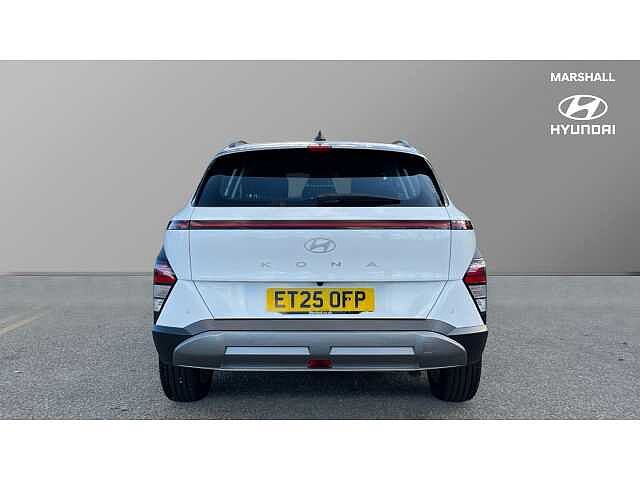 Hyundai KONA KONA 1.6T 138 Advance 5dr Serenity White