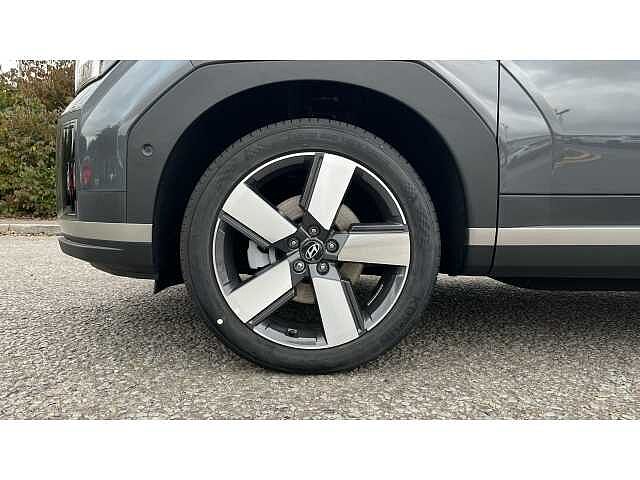 Hyundai SANTA FE SANTA FE 1.6 TGDi 239 Hybrid Ultimate 5dr Auto Ecotronic Grey