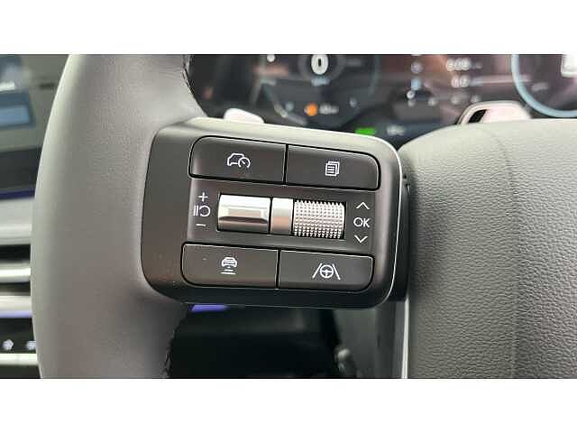 Hyundai SANTA FE SANTA FE 1.6 TGDi 239 Hybrid Ultimate 5dr Auto Ecotronic Grey