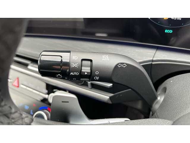 Hyundai SANTA FE SANTA FE 1.6 TGDi 239 Hybrid Ultimate 5dr Auto Ecotronic Grey