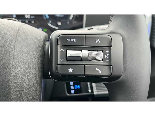Hyundai SANTA FE SANTA FE 1.6 TGDi 239 Hybrid Ultimate 5dr Auto Ecotronic Grey