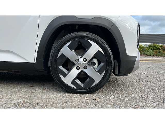 Hyundai INSTER INSTER 85kW 02 49kWh 5dr Auto Atlas White