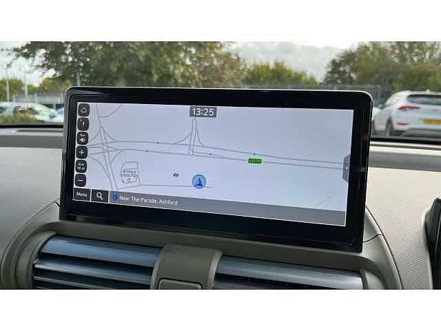 Hyundai INSTER INSTER 85kW 02 49kWh 5dr Auto Atlas White