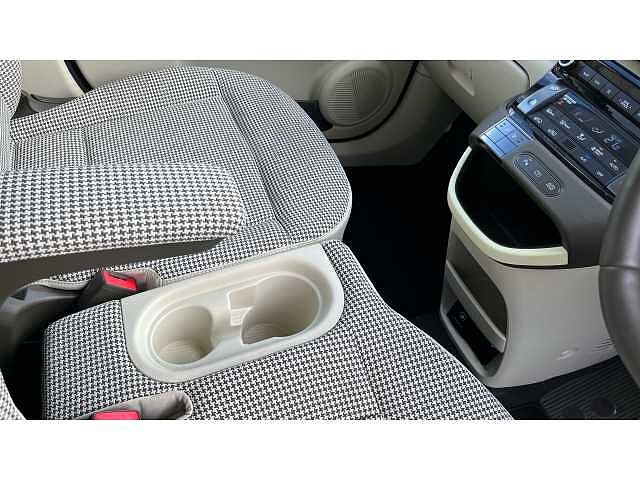 Hyundai INSTER INSTER 85kW 02 49kWh 5dr Auto Atlas White