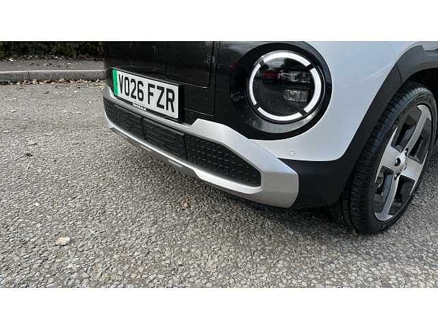 Hyundai INSTER INSTER 85kW 02 49kWh 5dr Auto Atlas White