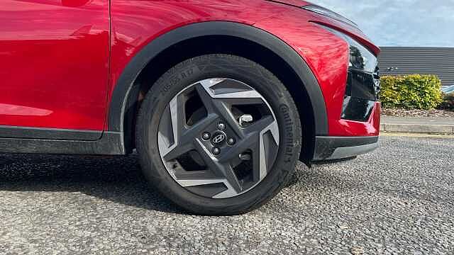 Hyundai Bayon Bayon HAT 1.0 T-gdi 90PS Tech Line DCT