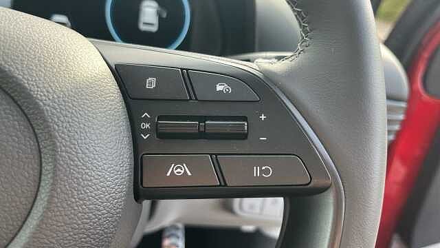 Hyundai Bayon Bayon HAT 1.0 T-gdi 90PS Tech Line DCT