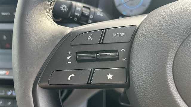 Hyundai Bayon Bayon HAT 1.0 T-gdi 90PS Tech Line DCT