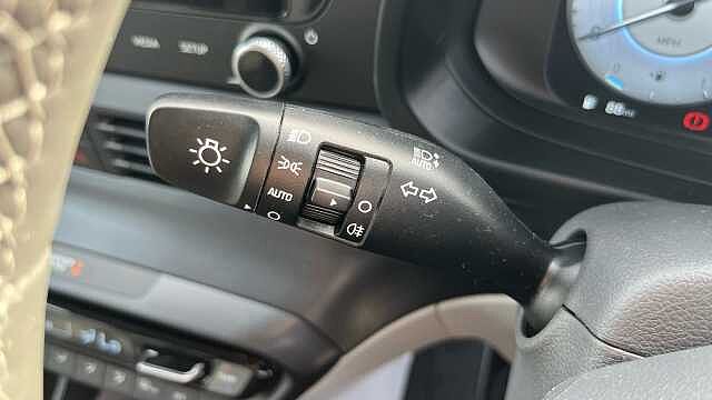 Hyundai Bayon Bayon HAT 1.0 T-gdi 90PS Tech Line DCT