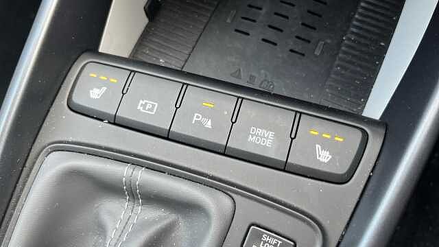 Hyundai Bayon Bayon HAT 1.0 T-gdi 90PS Tech Line DCT