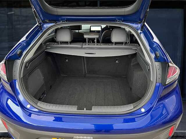 Hyundai IONIQ 1.6 GDi Hybrid Premium SE 5dr DCT Blue