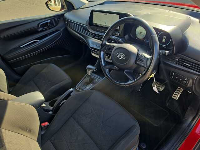 Hyundai BAYON 1.0 TGDi 48V MHEV Premium 5dr DCT Red