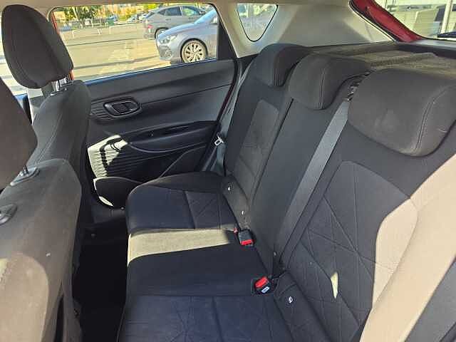 Hyundai BAYON 1.0 TGDi 48V MHEV Premium 5dr DCT Red