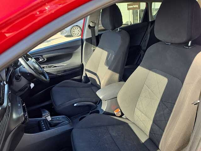 Hyundai BAYON 1.0 TGDi 48V MHEV Premium 5dr DCT Red