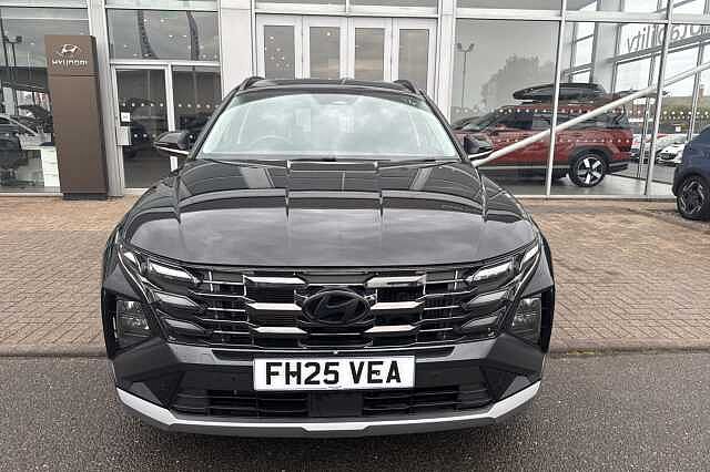 Hyundai TUCSON 1.6T Plug-in Hybrid Premium 5dr Auto Black
