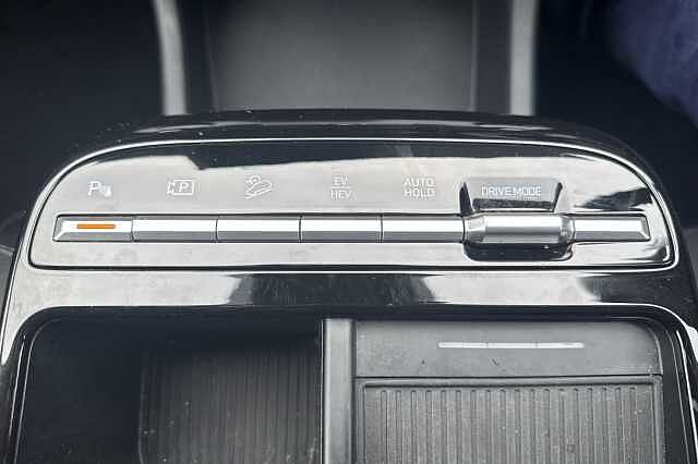 Hyundai TUCSON 1.6T Plug-in Hybrid Premium 5dr Auto Black