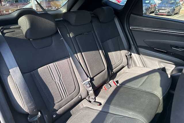 Hyundai TUCSON 1.6 TGDi 48V MHD Premium 5dr 2WD DCT Black