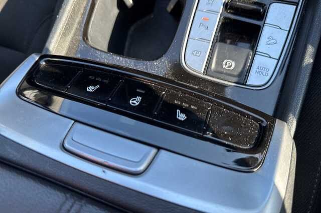 Hyundai TUCSON 1.6 TGDi 48V MHD Premium 5dr 2WD DCT Black