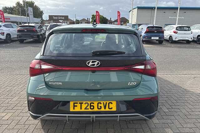Hyundai I20 1.0T GDi 90 Element 5dr DCT Mangrove Green