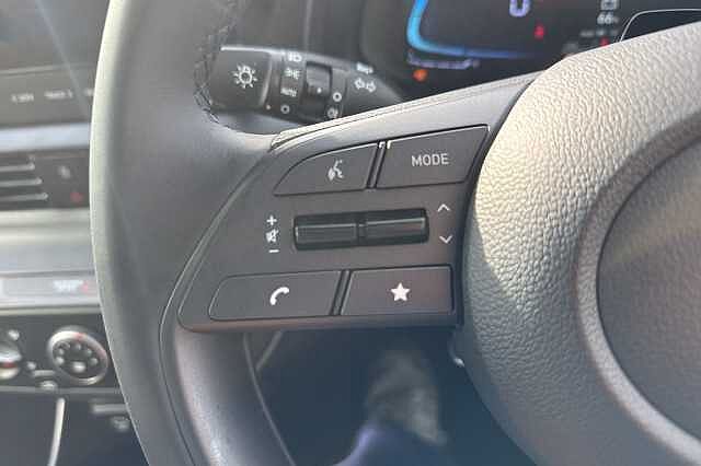 Hyundai I20 1.0T GDi 90 Element 5dr DCT Mangrove Green