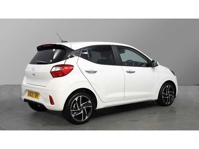 Hyundai I10 I10 1.2 [79] Premium 5dr Auto [Nav] Atlas White